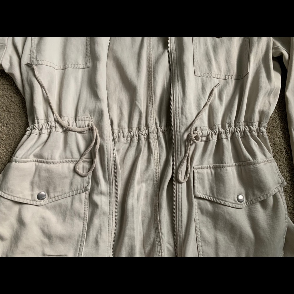 Utility Jacket - Picture 3 of 4